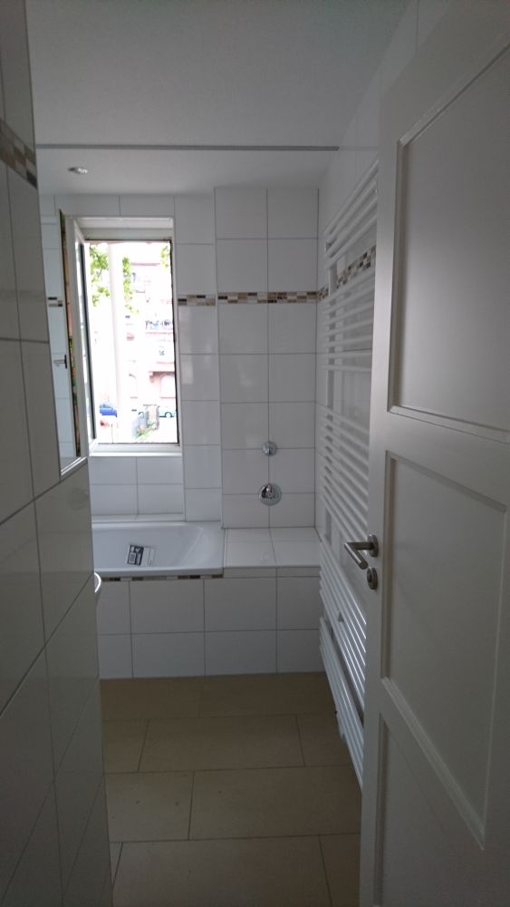 2-Zimmer-Wohnung mit großem Balkon - Photo 1